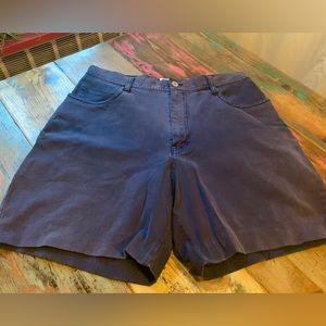 SHORTS (size 32)